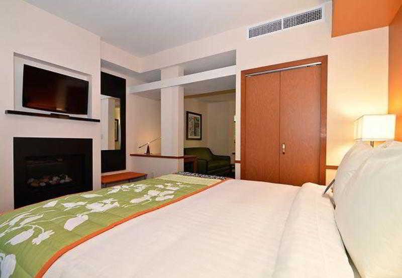 Fairfield Inn & Suites Santa Cruz - Капітола Номер фото